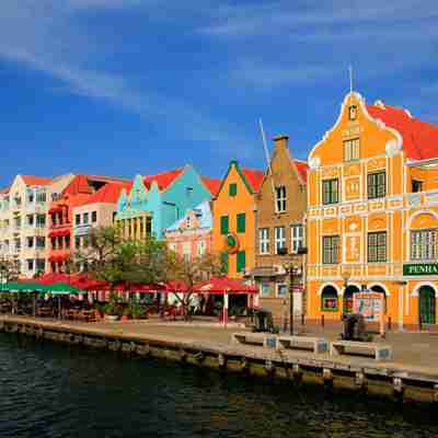 Willemstad, pastelfarvede huse