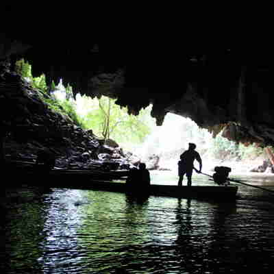 Konglor grotten tæt ved Hin Boun