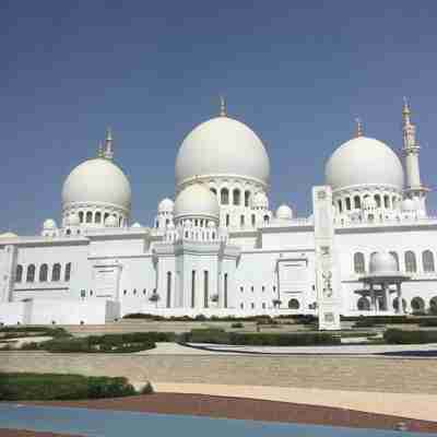 Sheik Zayed Grang Mosque fra bagsiden