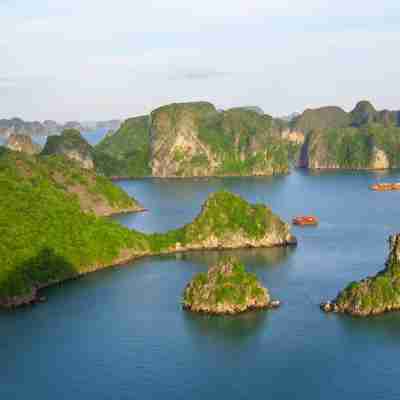 Ha Long Bay, grønne klipper, Vietnam