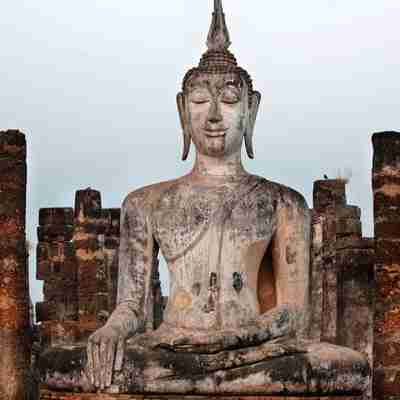 Stor siddende Buddha, Sukhothai, Thailand