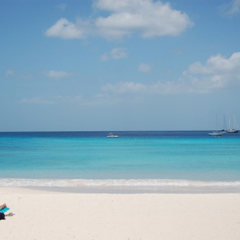 Barbados, Strand og lyseblåt hav