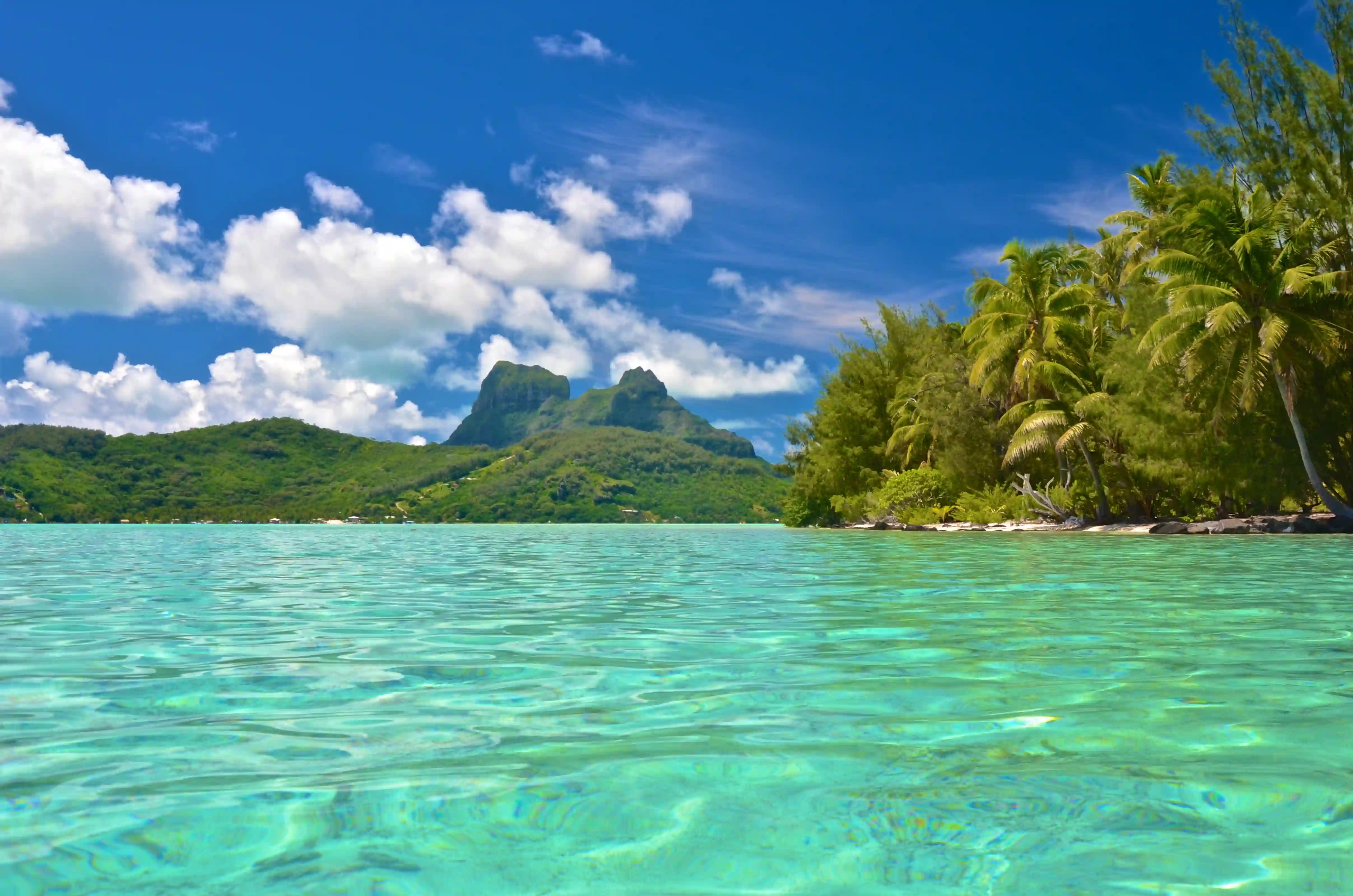 Flot udsigt ind over land, Bora Bora