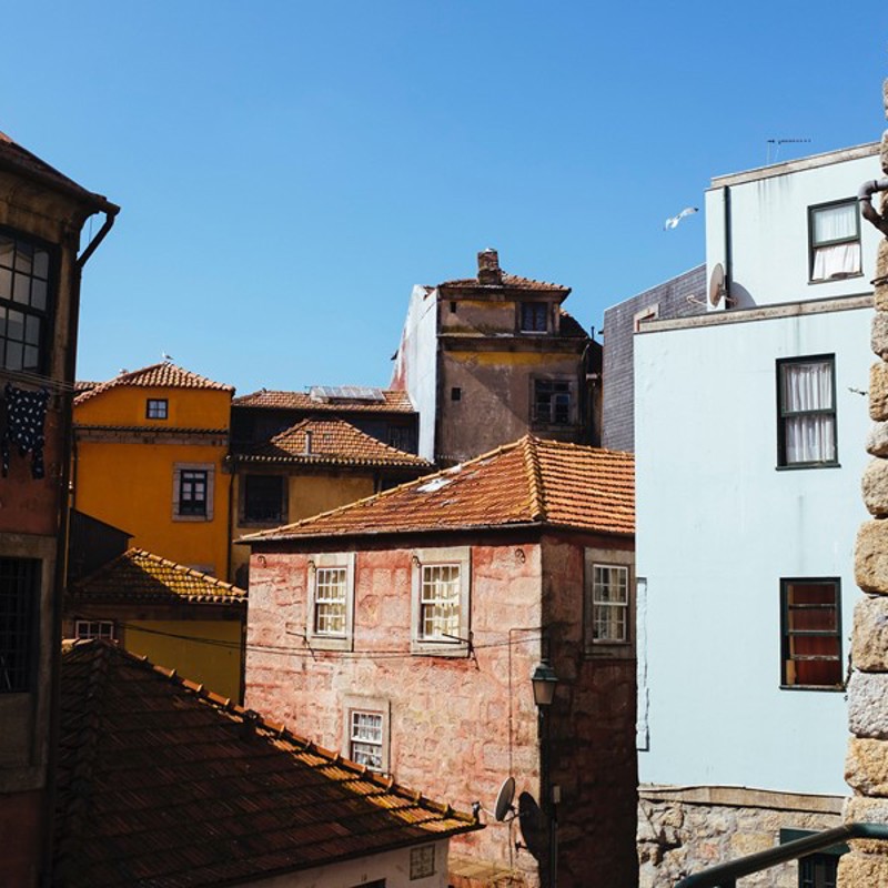 Charmerende hustage i Porto
