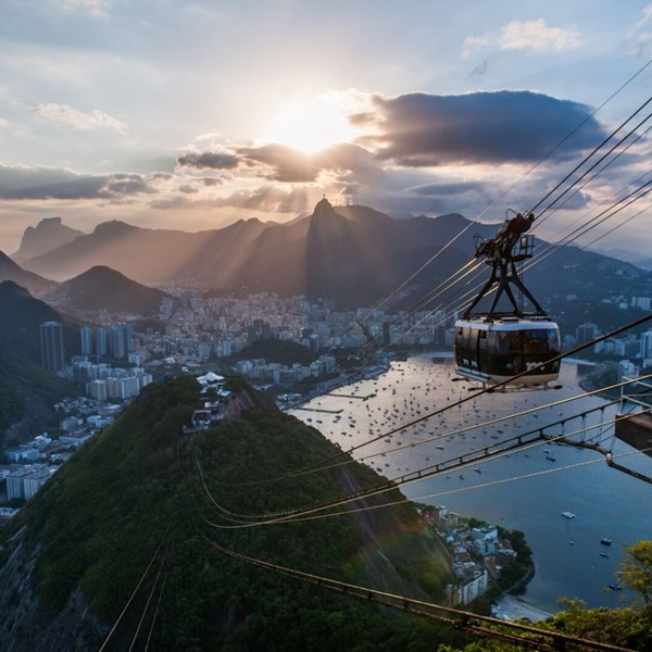 Kabelbane, Rio