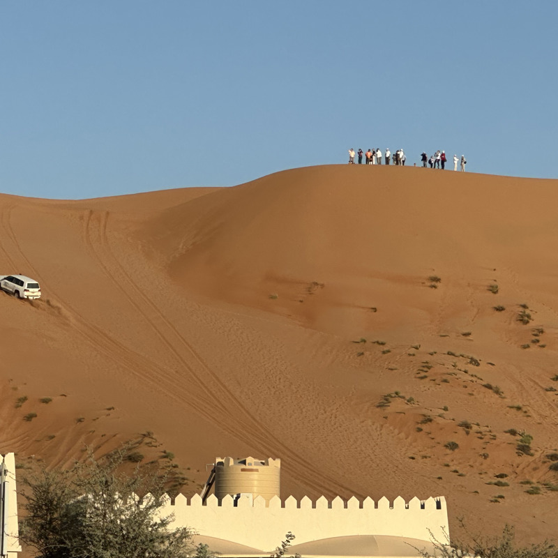 Wahiba Sands tilbyder fantastisk landskab med høje sanddynger