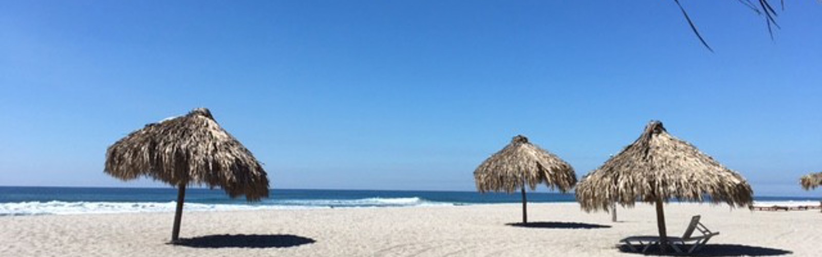 Hvidt sand og parasol, El Salvador