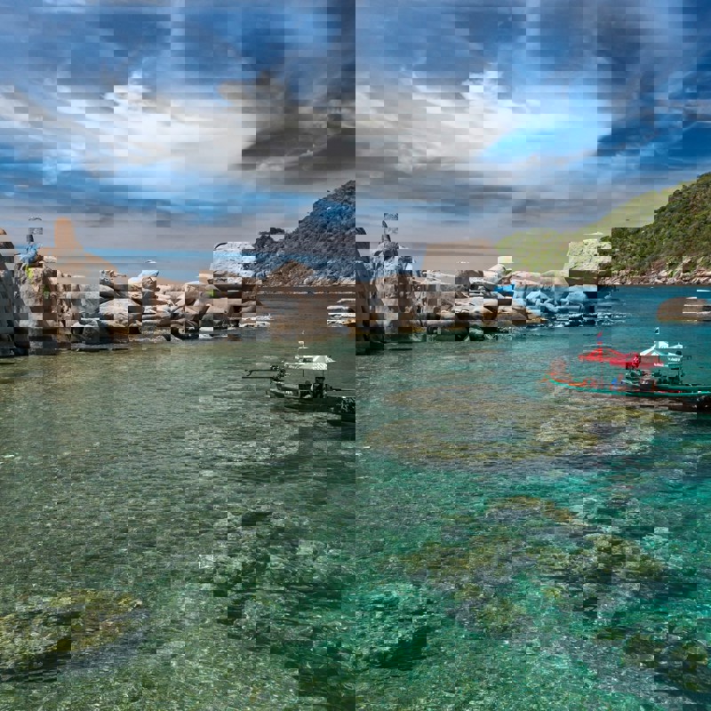 valeriy-ryasnyanskiy-CmSKIn7Q0N0-unsplash