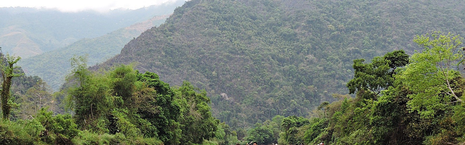 I kajak ved Vang Vieng, Laos