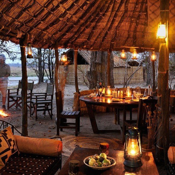 Hyggeligt aftenlys, Mwaleshi Lodge, North Luangwa, Zambia