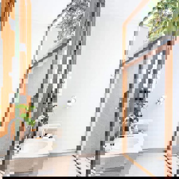 Beach Villa badeværelse på Conrad Rangali Maldiverne