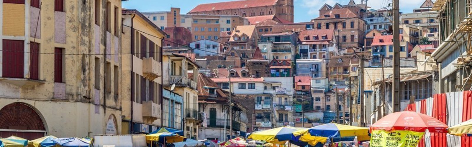 In-The-Streets-Of-Antananarivo