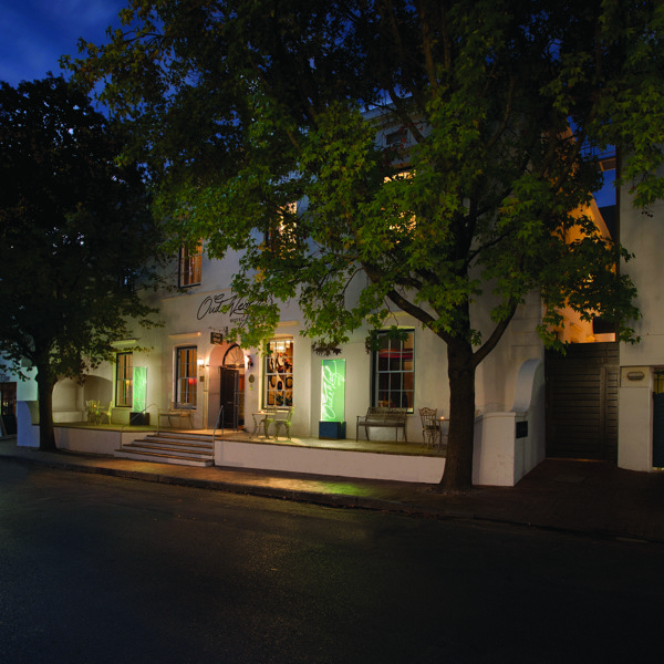 Hyggelig stemning om aftenen, Oude Werf, Stellenbosch, Sydafrika