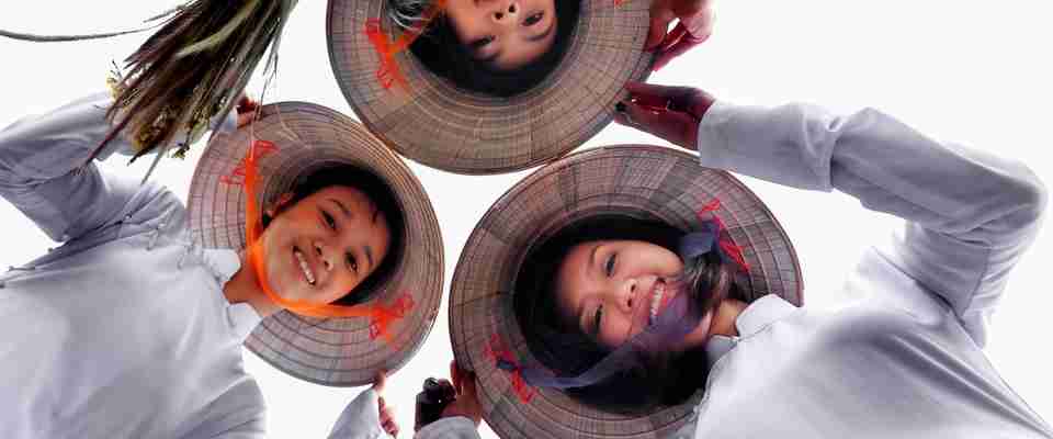Flotte hatte og smilende ansigter, Vietnam