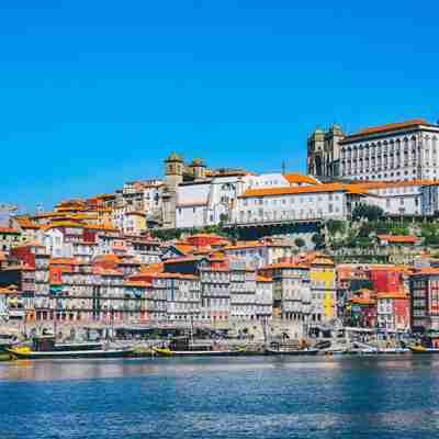 Porto, udsigt over byen fra vandet
