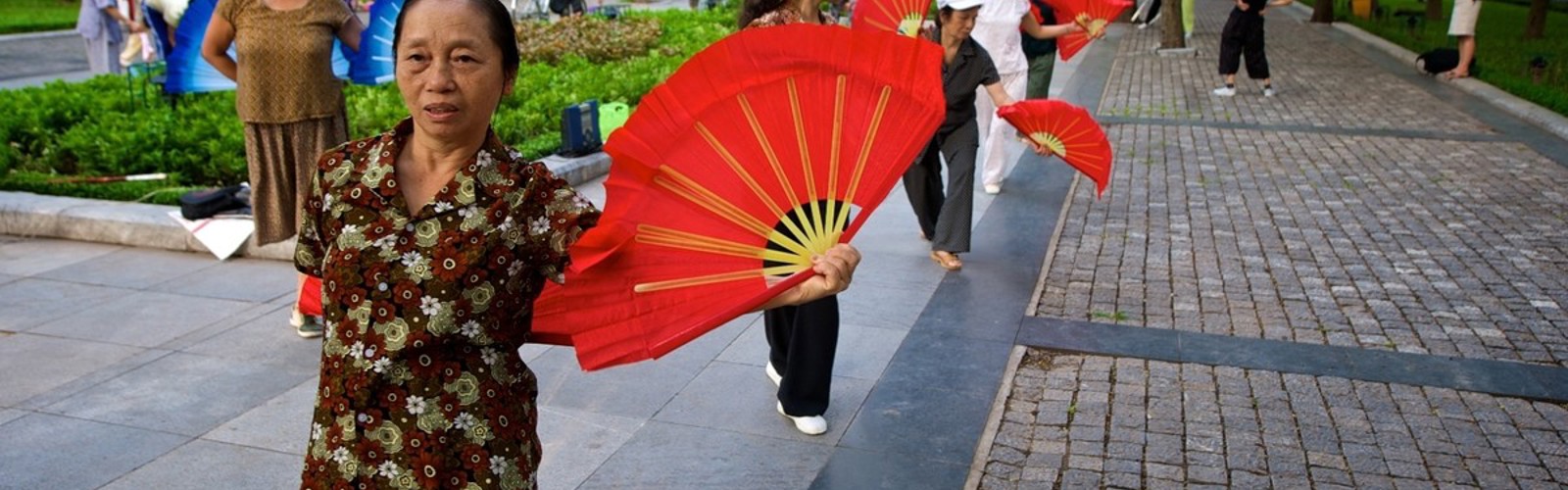 Gynmastik i parken, Hanoi, Vietnam