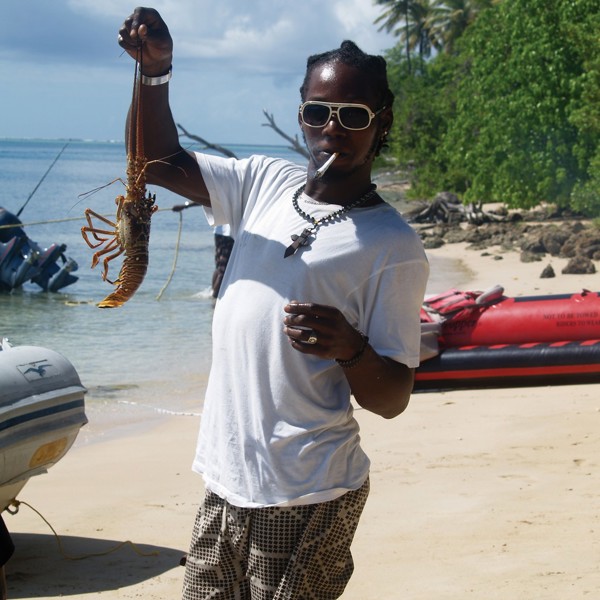 Mand med krebs i Black Rock, Tobago