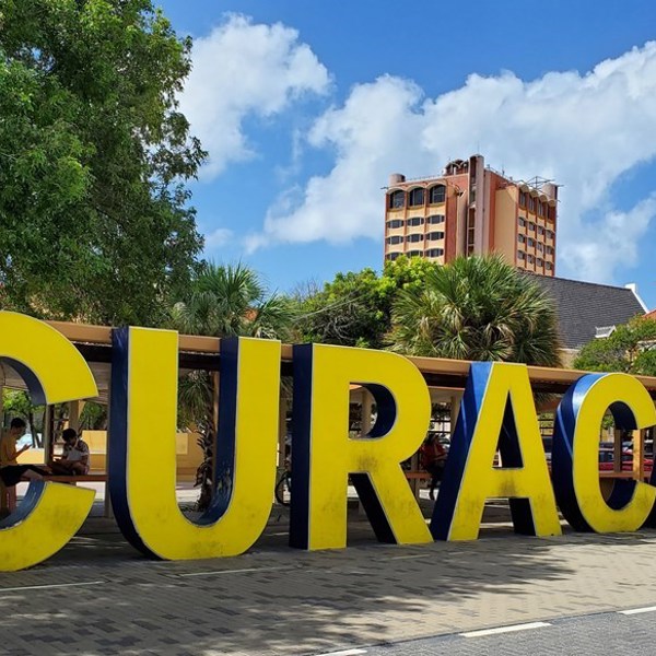 Curacao-skilt i Willemstadt