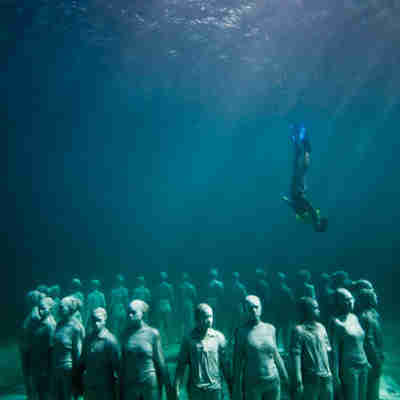 I:\AXUMIMAGES\Caribien\Grenada\grenada-sculpture-park-free-dive