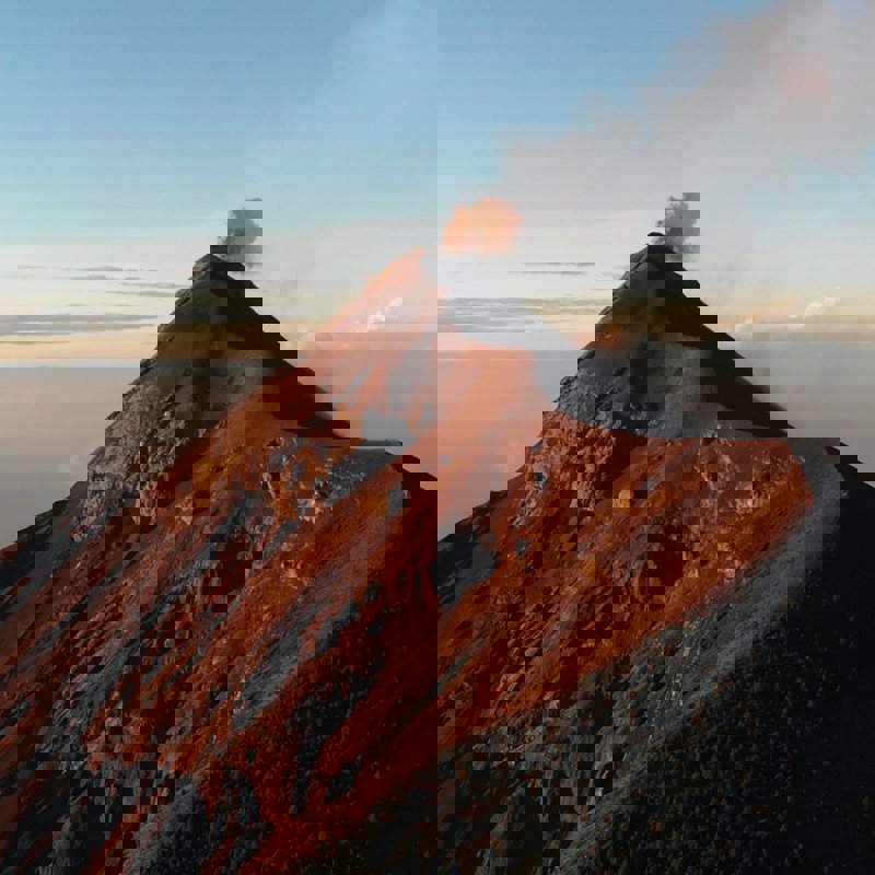 guillermo-de-manuel-HbYVjIiRrBU-unsplash