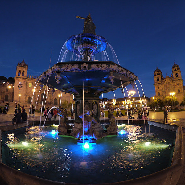 Plaza de Armas i Cuzco om aftenen