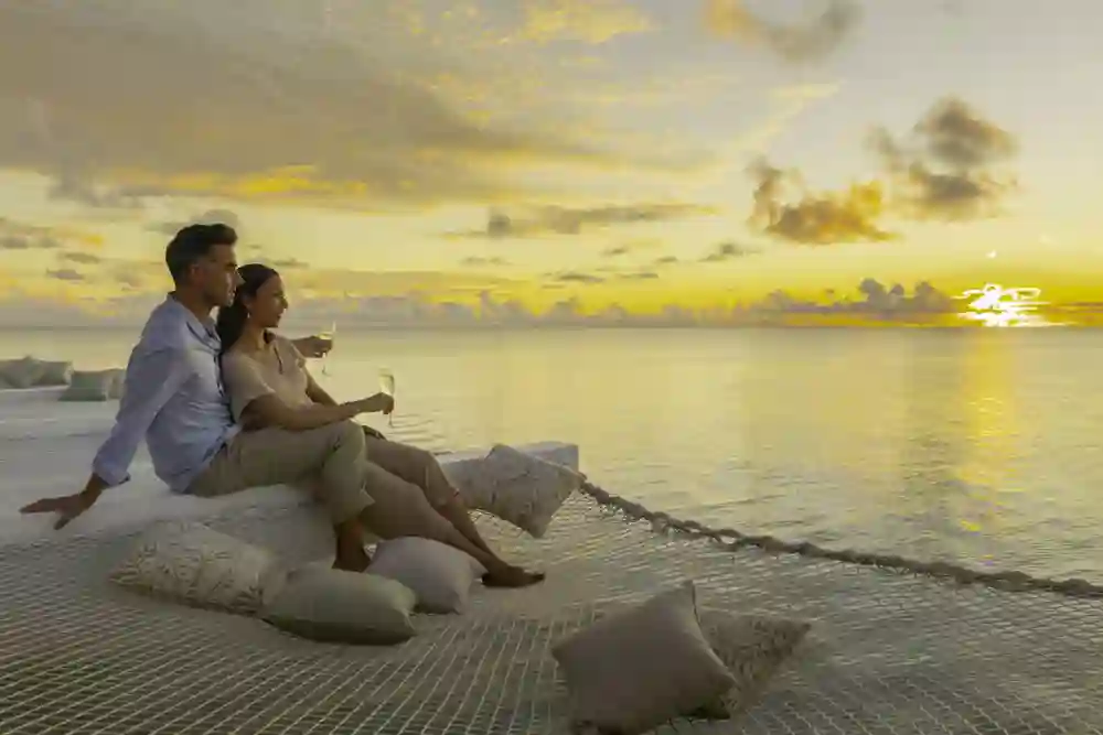 Romantisk afslapning i fantastiske omgivelser på Pullman Maamutaa Maldiverne