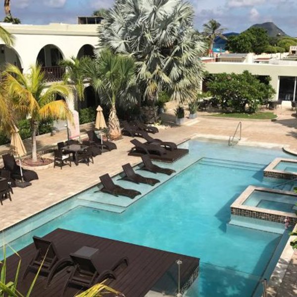 Talk of The Town i Aruba