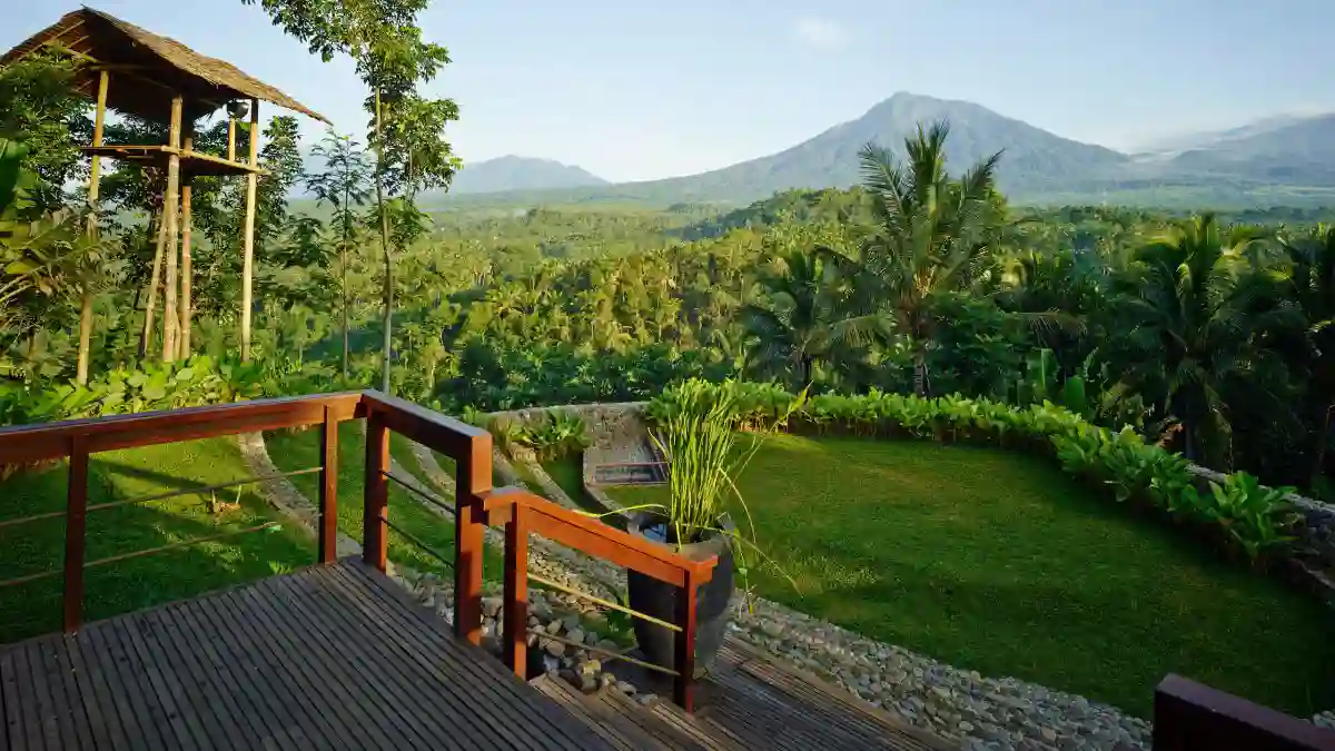 I:\AXUMIMAGES\Asien\Indonesien\Java\jiwa-jawa-ijen-decking-1200x675