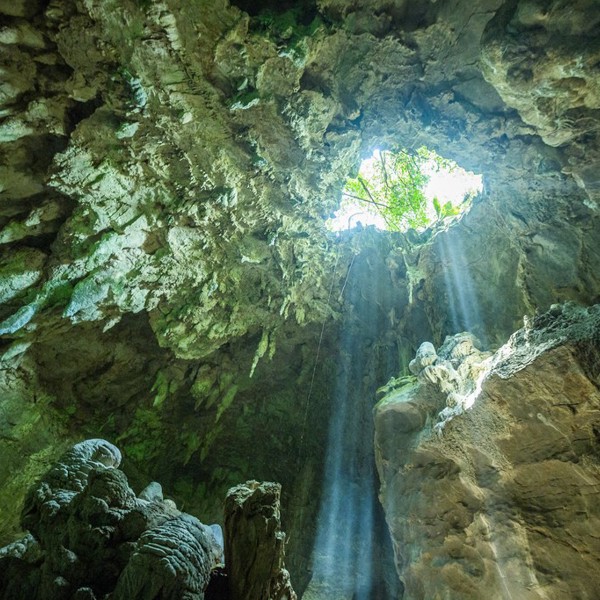 Unikke grotter er at finde overalt i Guatemalas jungle