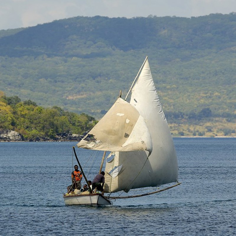 Fiskere i både på Lake Malawi