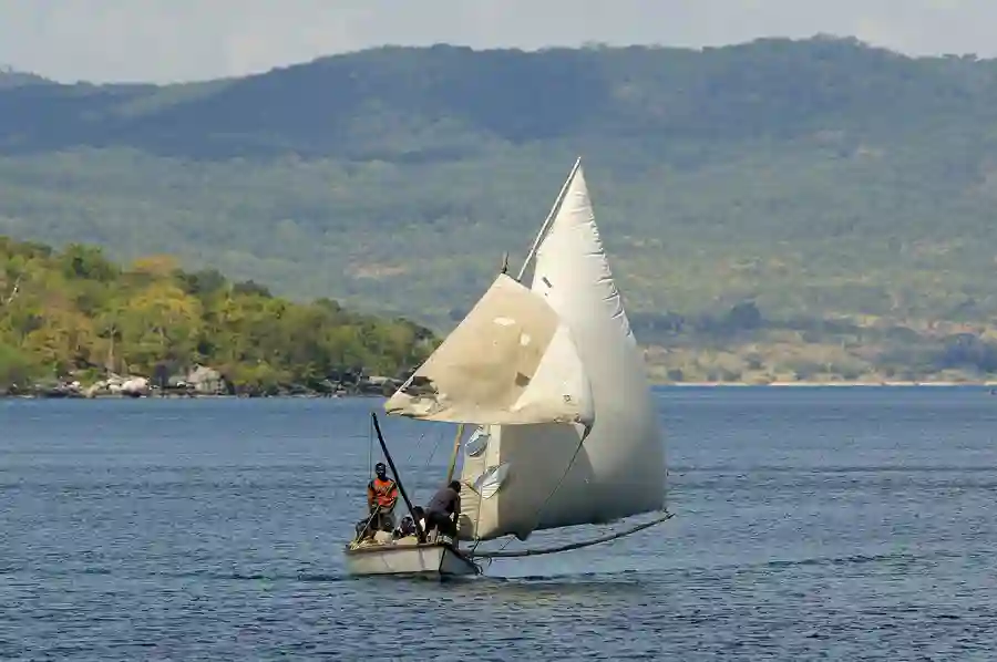 Fiskere i både på Lake Malawi