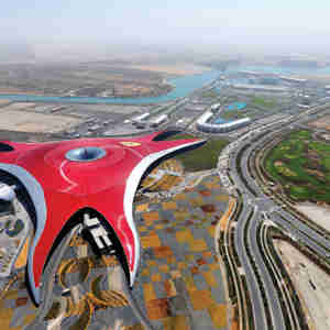 Ferrari World set fra luften, Abu Dhabi
