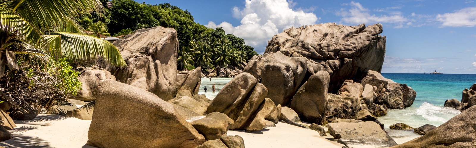 La Digue by Boat & Bike, Seychellerne