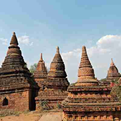 Nogle af templerne i Bagan er lidt skæve, Myanmar